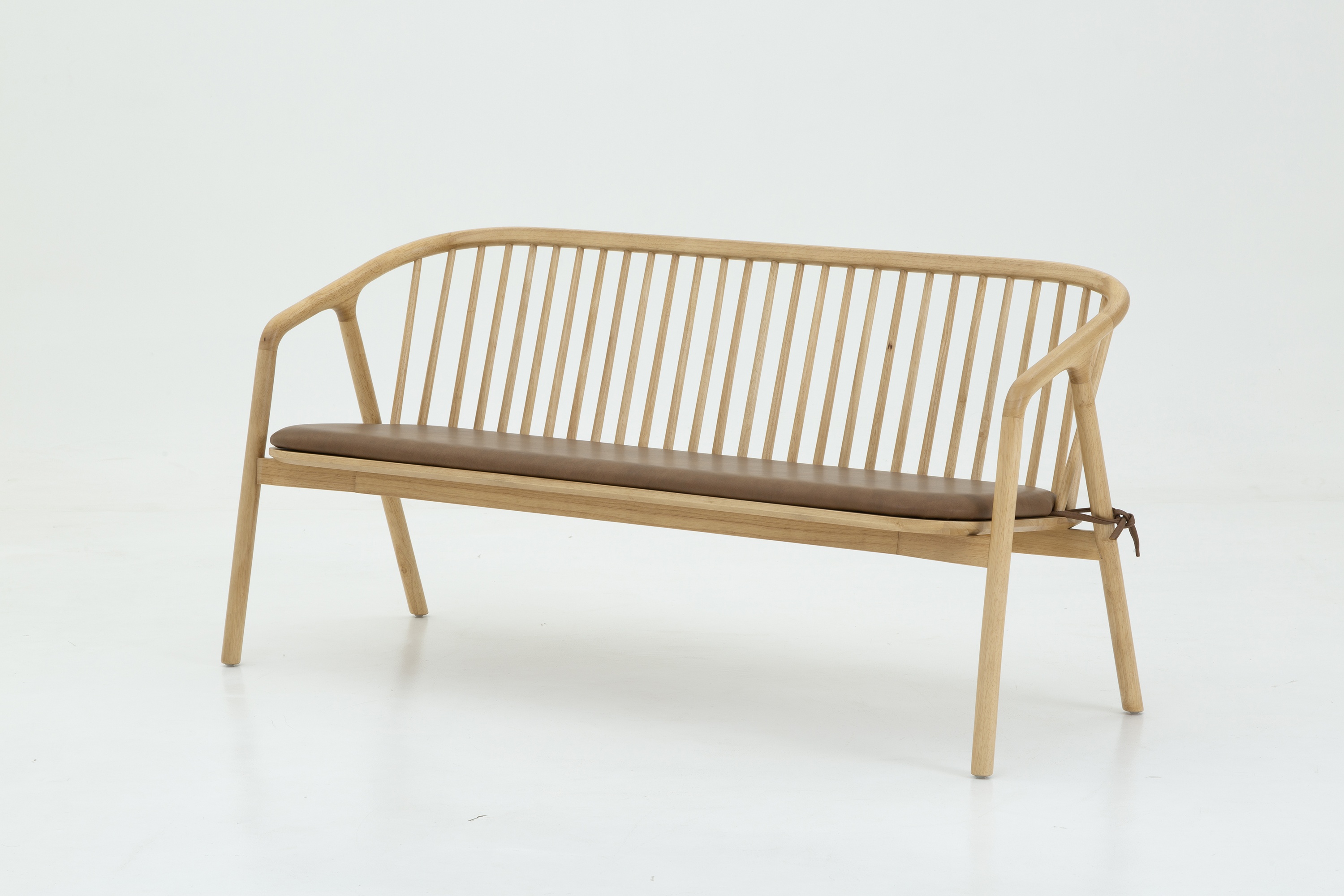 Lake lounge bench with Solid natural rubberwood frame, Courier Hazel Leather - image 1