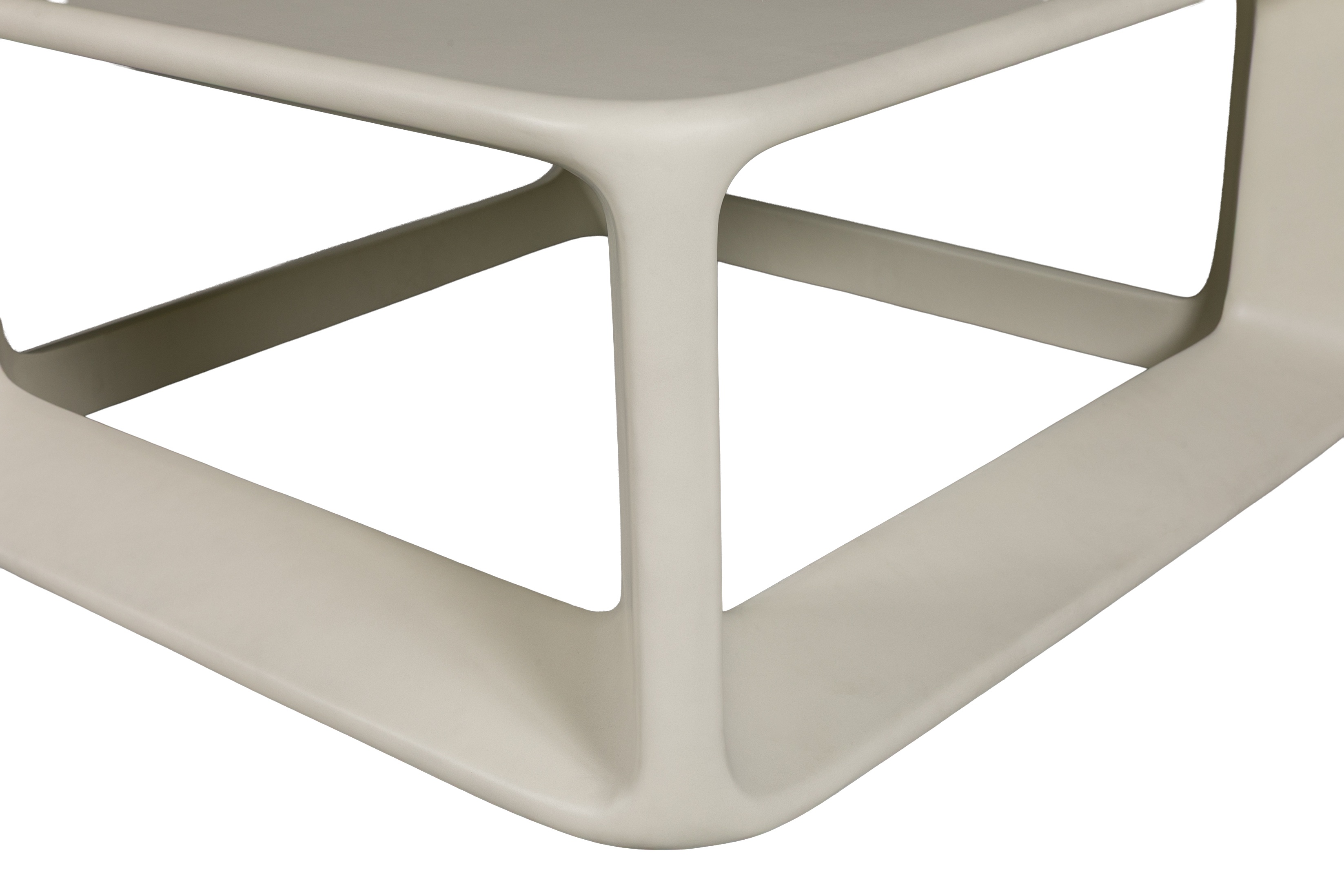 Mesa de centro Kubo con marco de cemento de fibra gris claro con acabado plano, 96 cm. - image 2