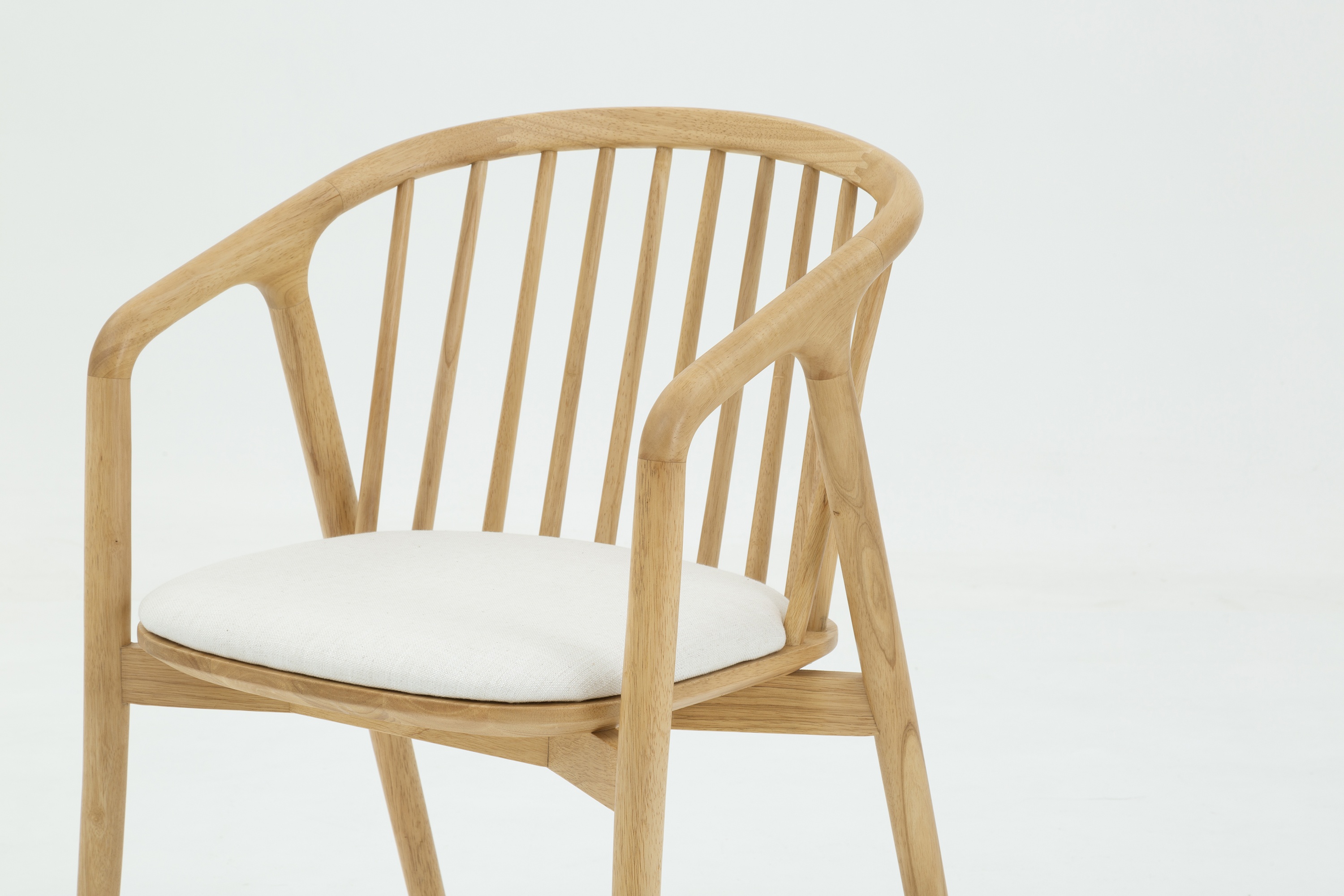 Silla de brazos Lake con marco sólido de rubberwood natural, tela Diego Cream - image 4