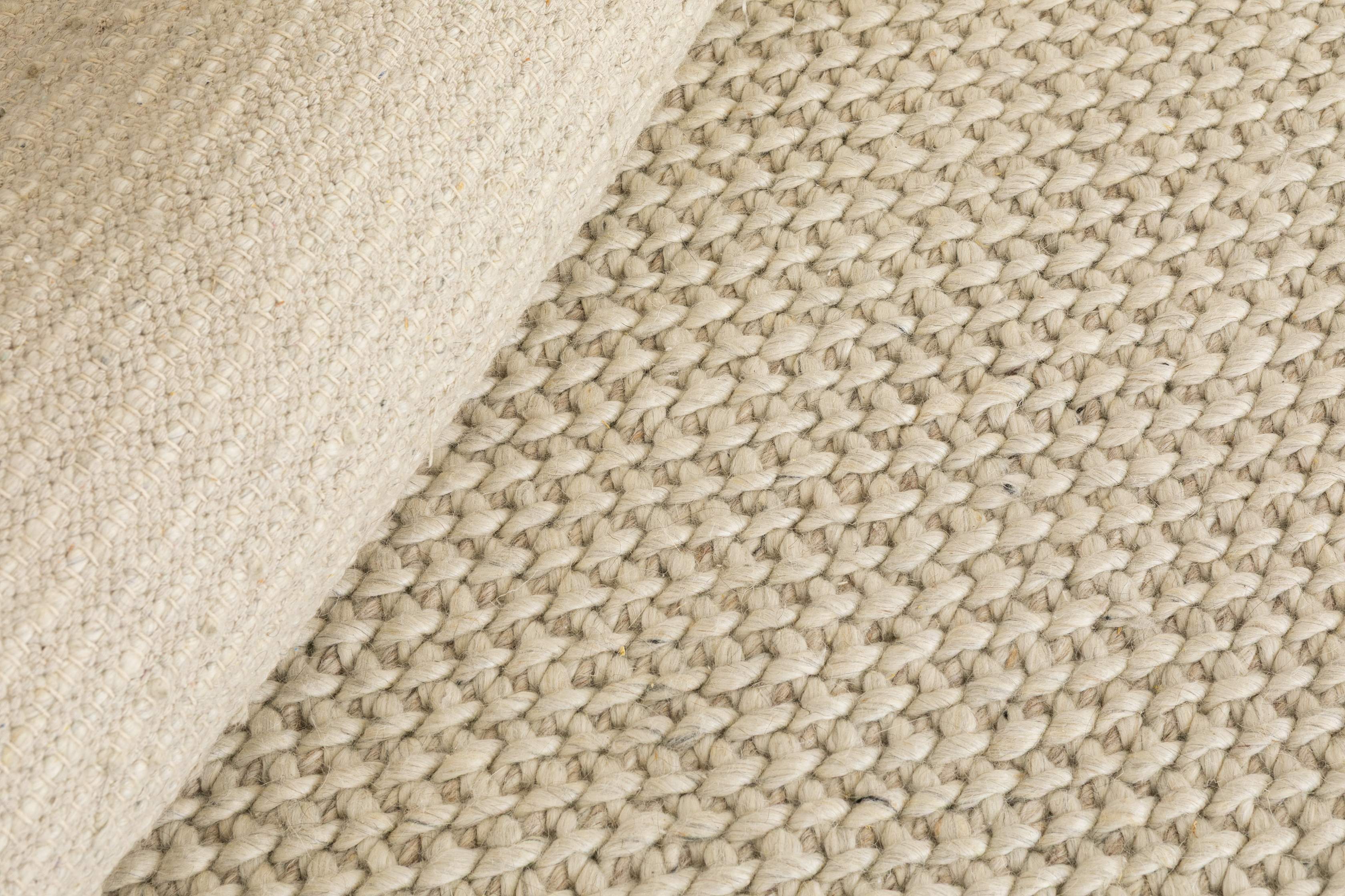 Loop Rug with Ivory wool frame, 10x14 cm - image 4