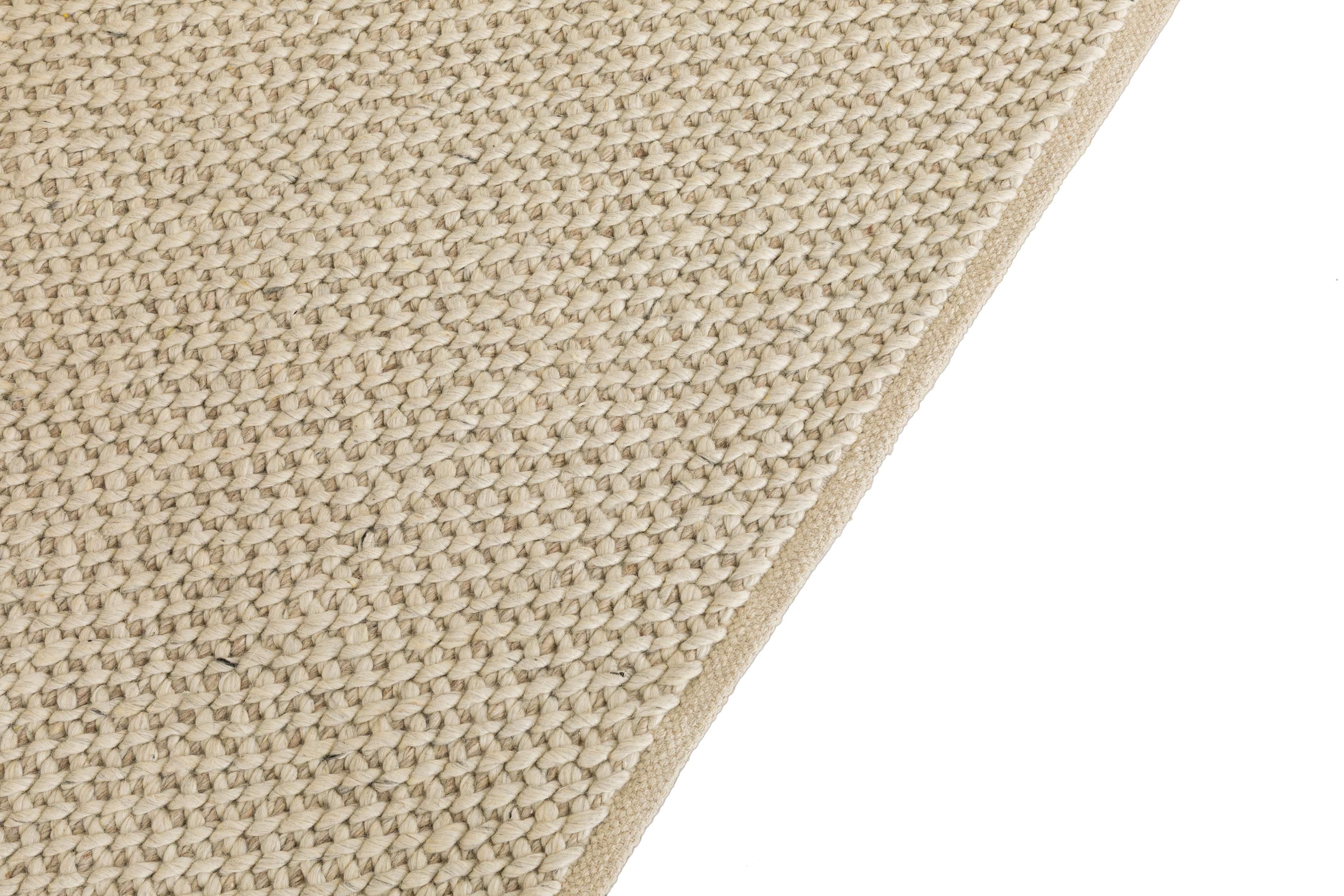 Loop Rug with Ivory wool frame, 6x9 cm - image 1