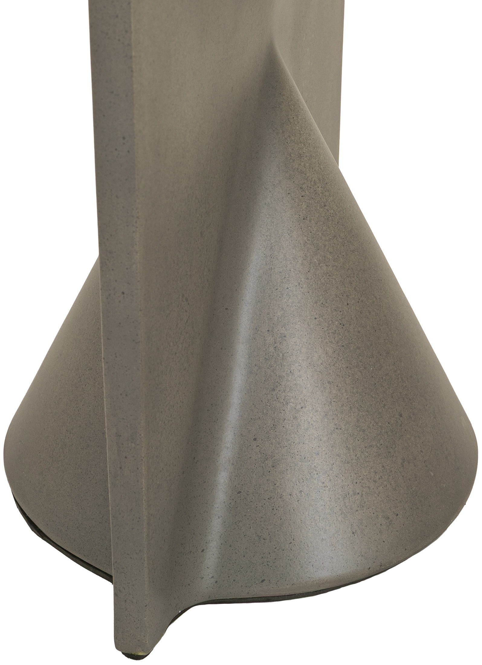 Mesa lateral Hourglass con marco de cemento de fibra gris oscuro con acabado grabado, 42 cm. - image 4